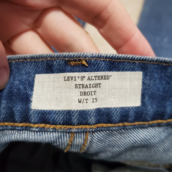 Aritzia Straight Leg Jeans - Picture 8 of 16